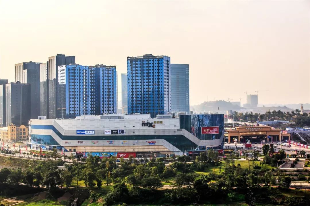 不止“首店收割机”，川南“领路人”看点颇多