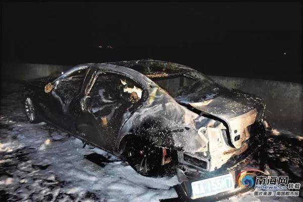 汽车纵火烧保险,纵火烧车自首判多久