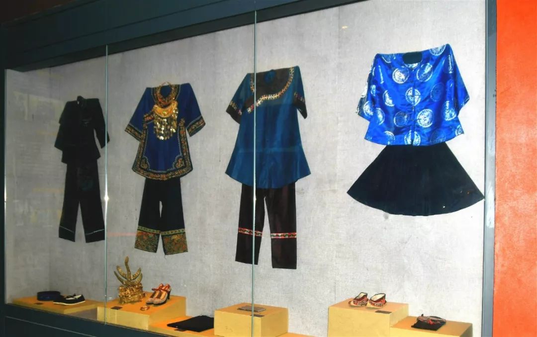 探秘湖光岩发现水怪之谜下集,中国三都水族