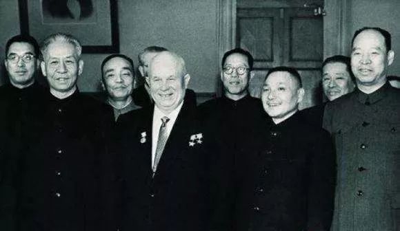 人物｜*小平邓**的睿智：妙语连珠反击赫鲁晓夫的挑衅
