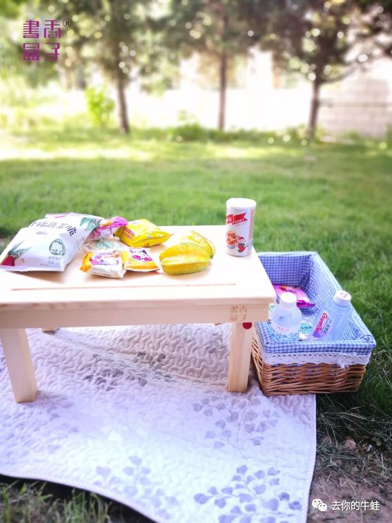 马卡龙书架+阅读地垫+阅读小桌,书香三连打造阅读角