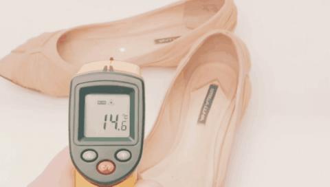 “鞋垫”黑科技!42度恒温发热,帮你1秒钟暖脚暖全身