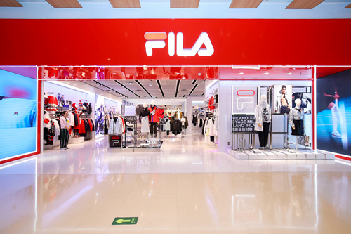fila走下神坛,从烫手山芋到香饽饽