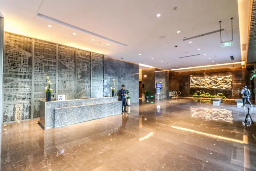 南京凯宾斯基酒店在哪,南京凯宾斯基大酒店