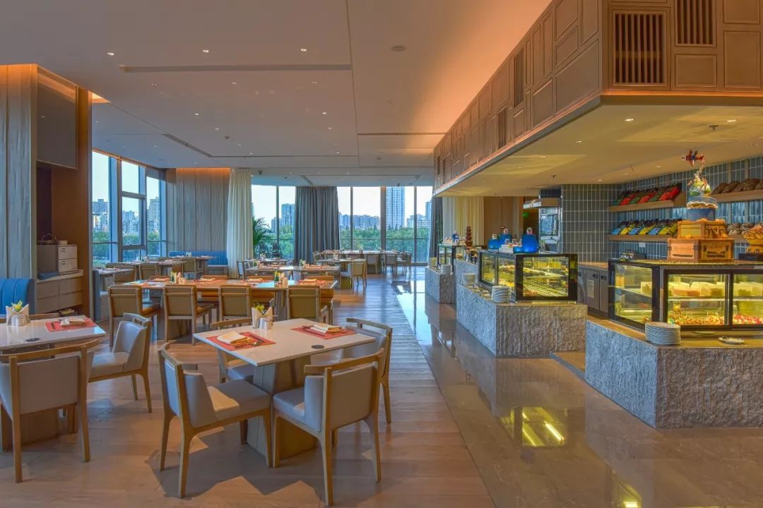 南京凯宾斯基酒店在哪,南京凯宾斯基大酒店