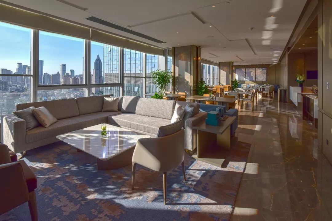 南京凯宾斯基酒店在哪,南京凯宾斯基大酒店