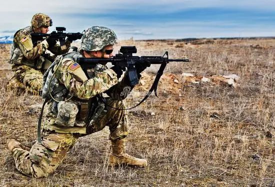 “自杀指数”不断攀升心理痼疾难除，美军首次公布《年度自杀报告》