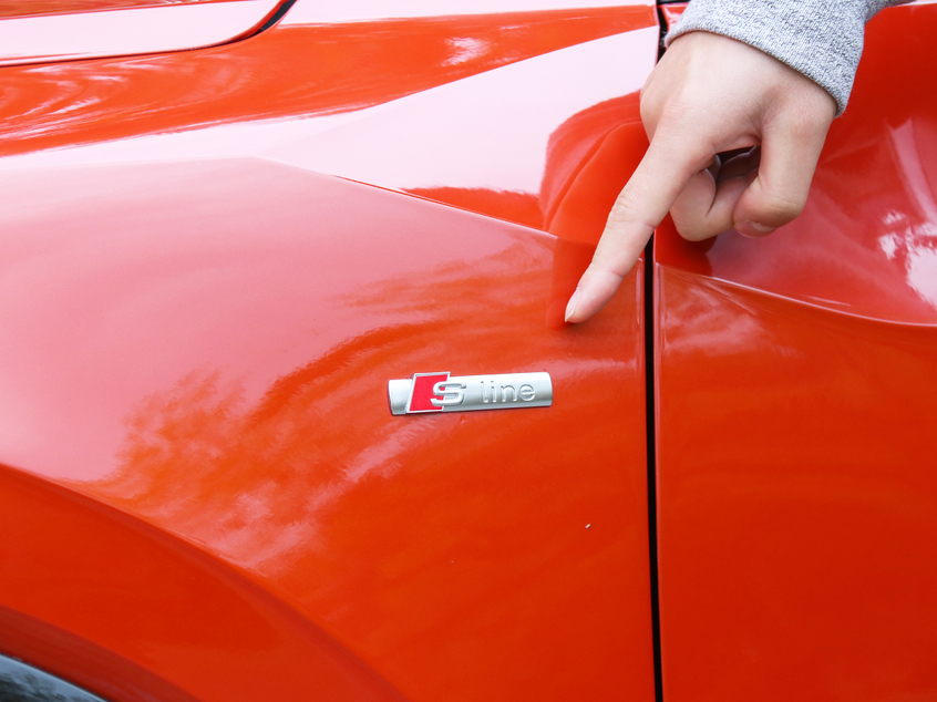 买q2l还是gla,q2和奔驰gla买哪款车好