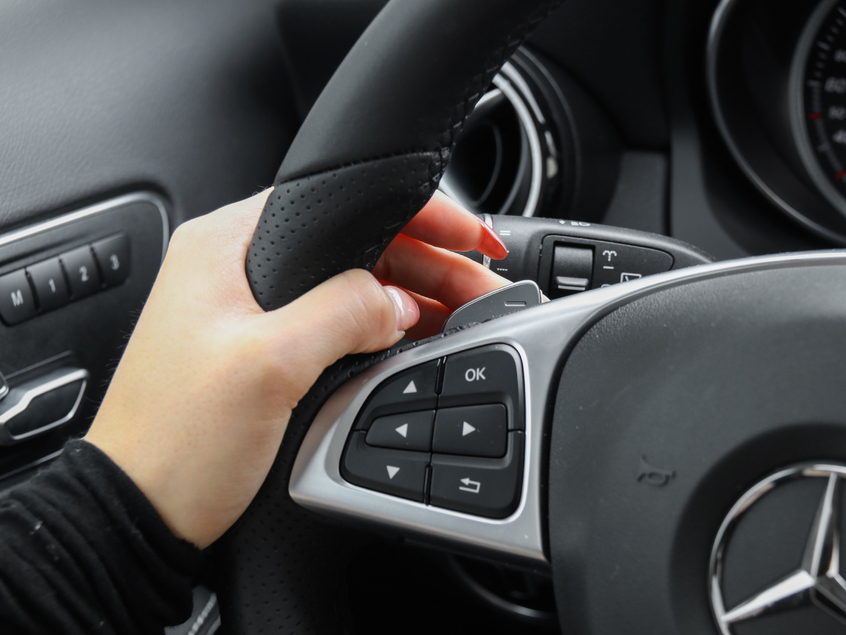 买q2l还是gla,q2和奔驰gla买哪款车好