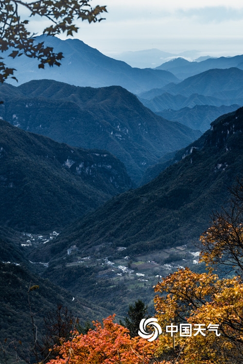 神农架雾蒙蒙,湖北神农架冬日云海浩瀚