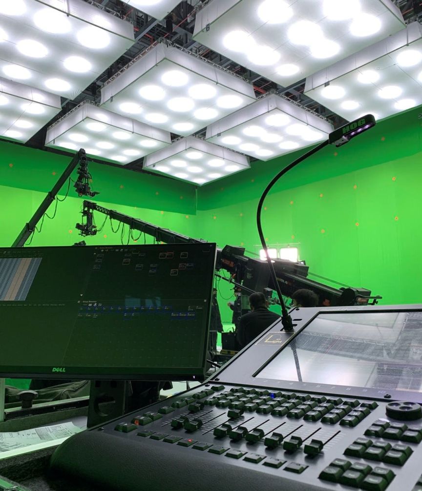 “点亮”《刺杀小说家》《坚如磐石》，专访数字灯光工程师孙文