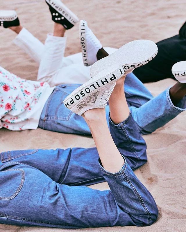 女生买鞋推荐平价,换季应该买什么鞋比较便宜