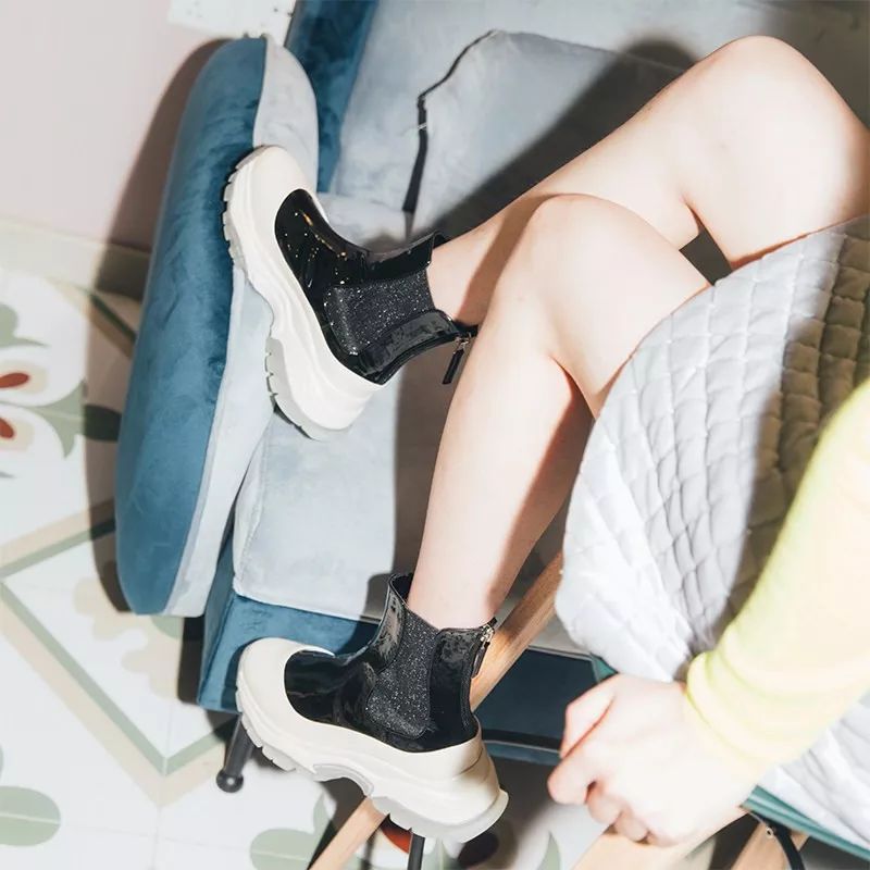 女生买鞋推荐平价,换季应该买什么鞋比较便宜