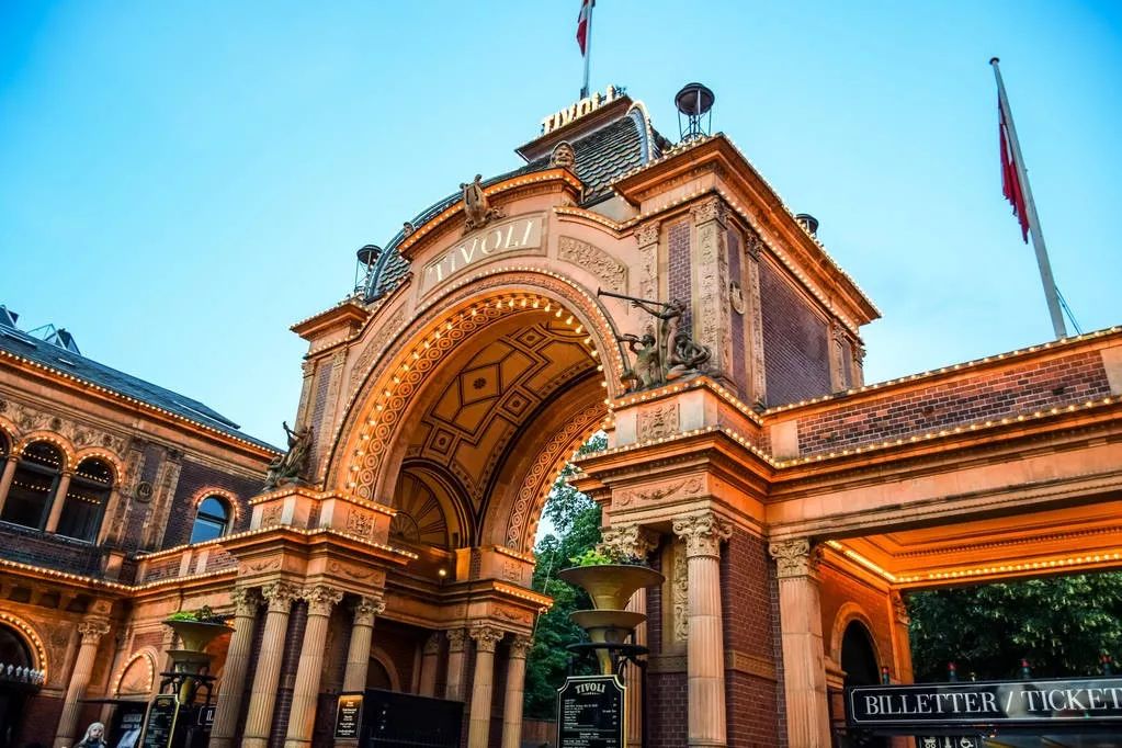 真羡慕丹麦人,连大象都提前退休了