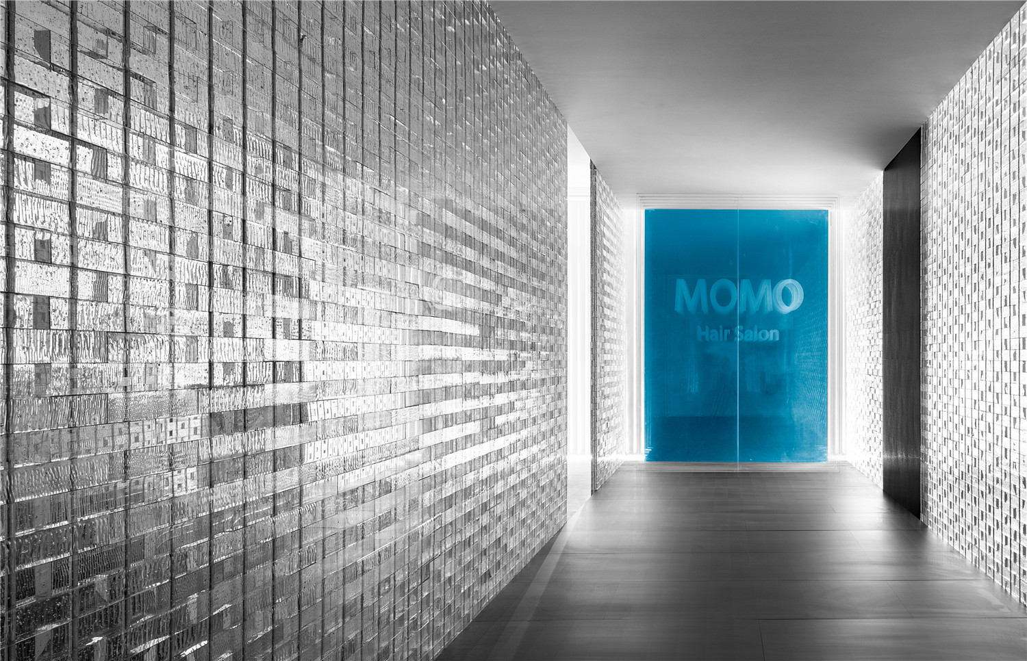 momo閫犲瀷缇庡彂浼氭墍,鐗╀笂绌洪棿