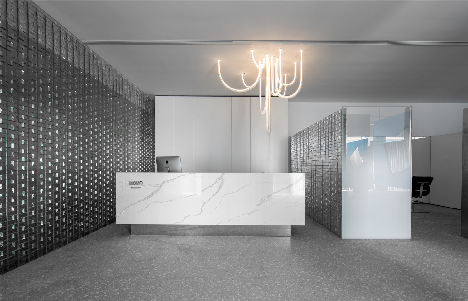 momo閫犲瀷缇庡彂浼氭墍,鐗╀笂绌洪棿