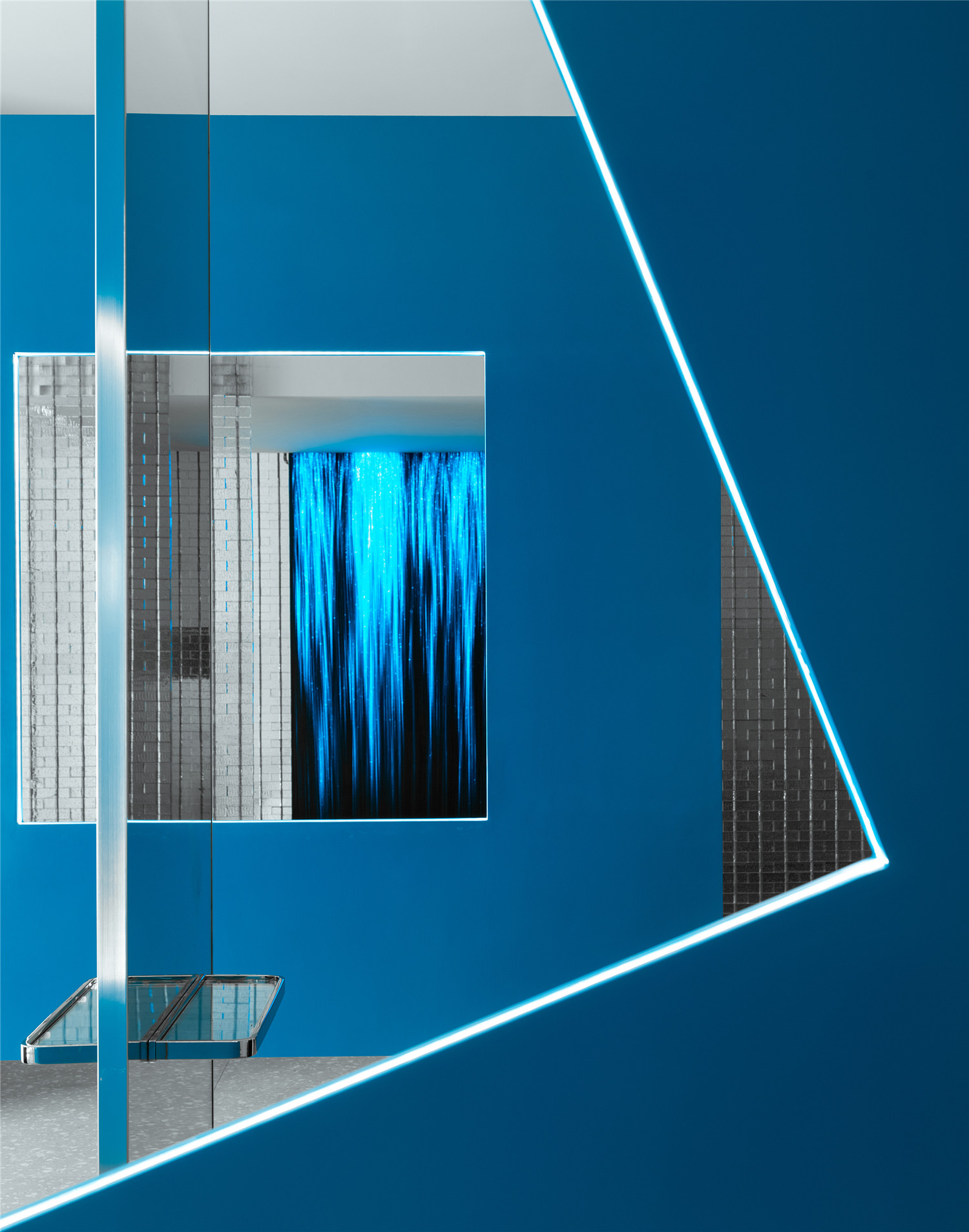 momo閫犲瀷缇庡彂浼氭墍,鐗╀笂绌洪棿