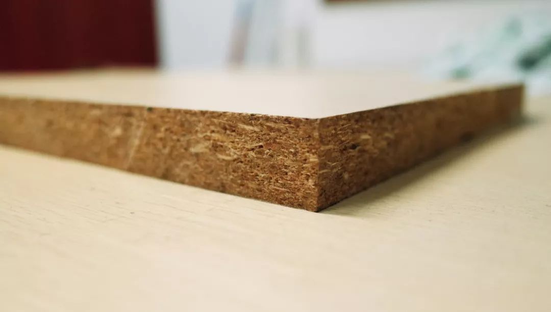 一失败女创业者5000字复盘：到处找生意，竟是找死