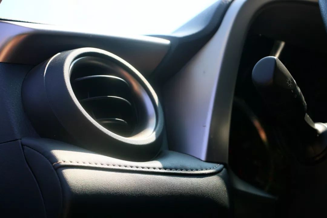 荣放rav42016款油耗,荣放rav42018油耗