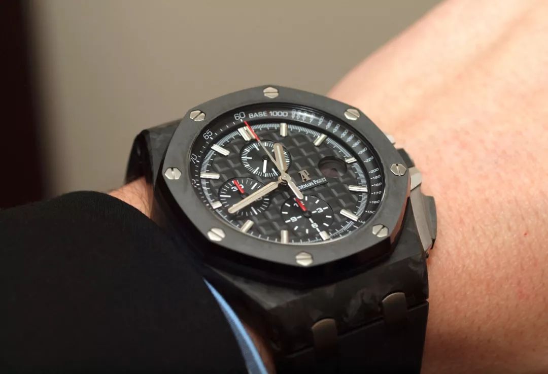 角度刁钻|年轻人第一只“皇家橡树”应该是什么样的？