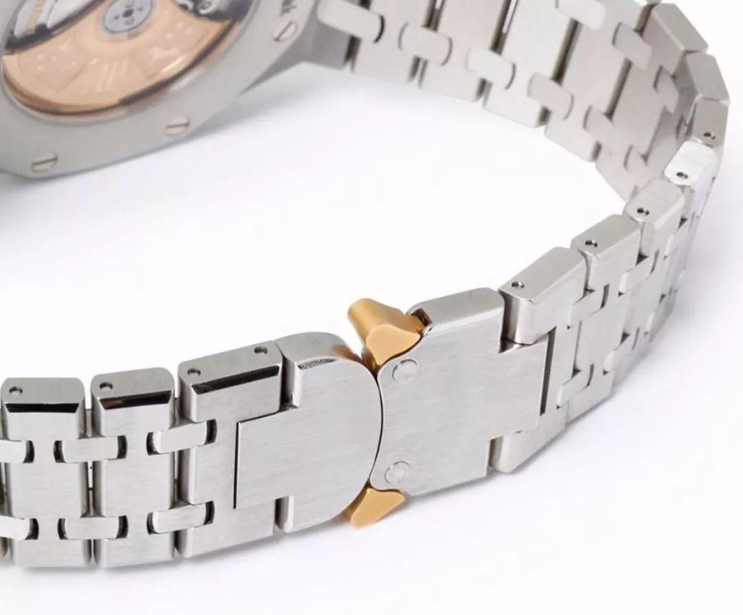 角度刁钻|年轻人第一只“皇家橡树”应该是什么样的？