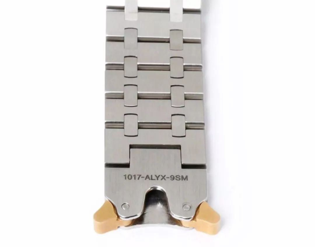 角度刁钻|年轻人第一只“皇家橡树”应该是什么样的？