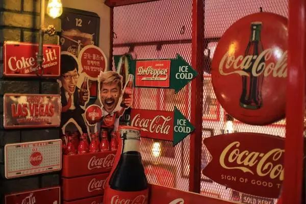 教科书级薅羊毛！这家mall最近有大喜喜喜喜喜事