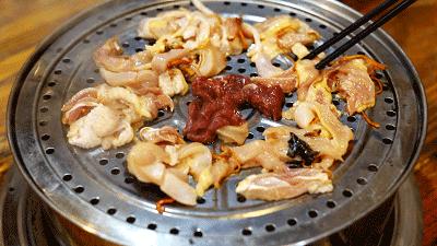 嚟度，可能系顺德桑拿种类最多嘅地方！鸵鸟都唔放过！真够呛