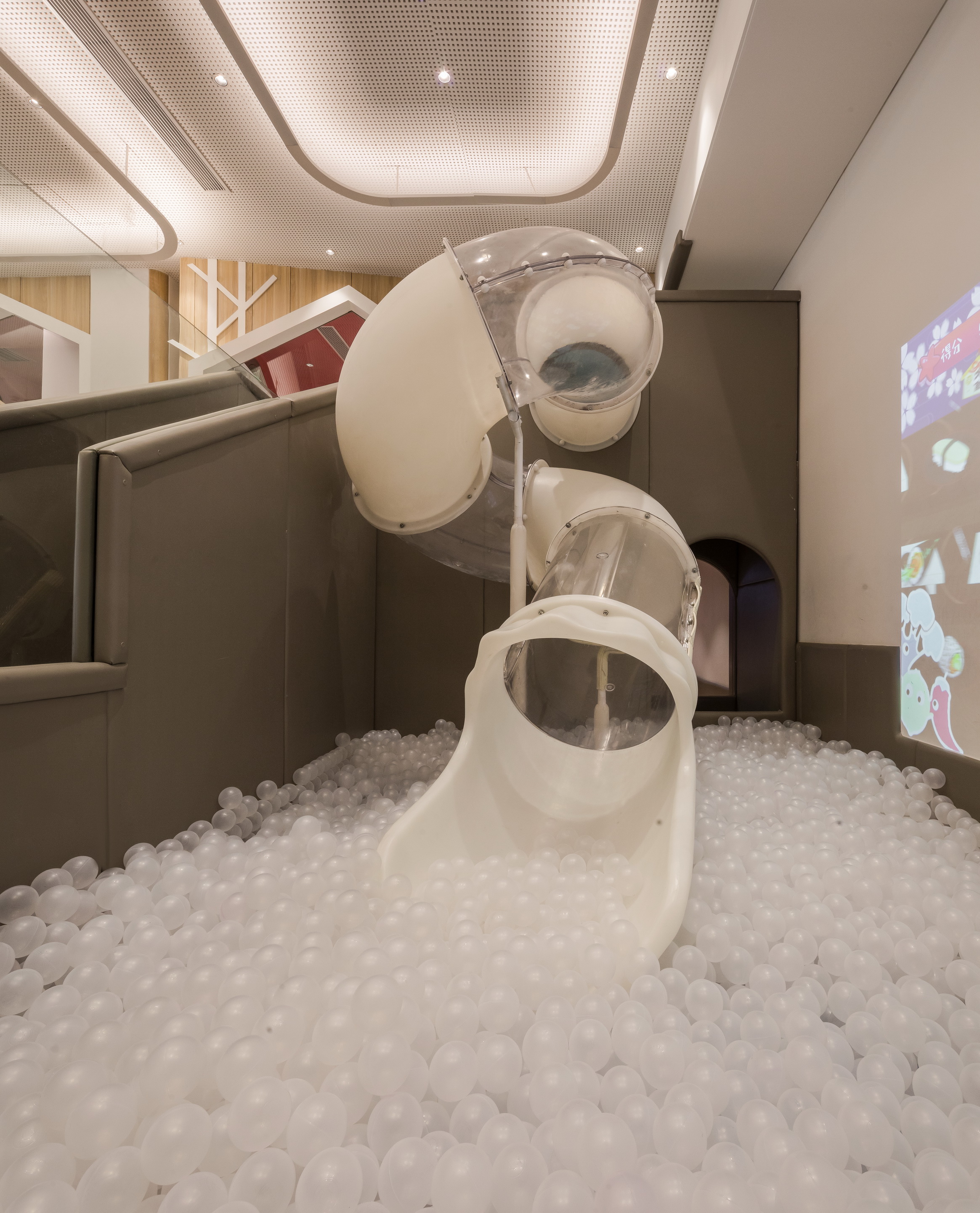 古鲁奇的餐饮空间,古鲁奇维塔兰德亲子餐