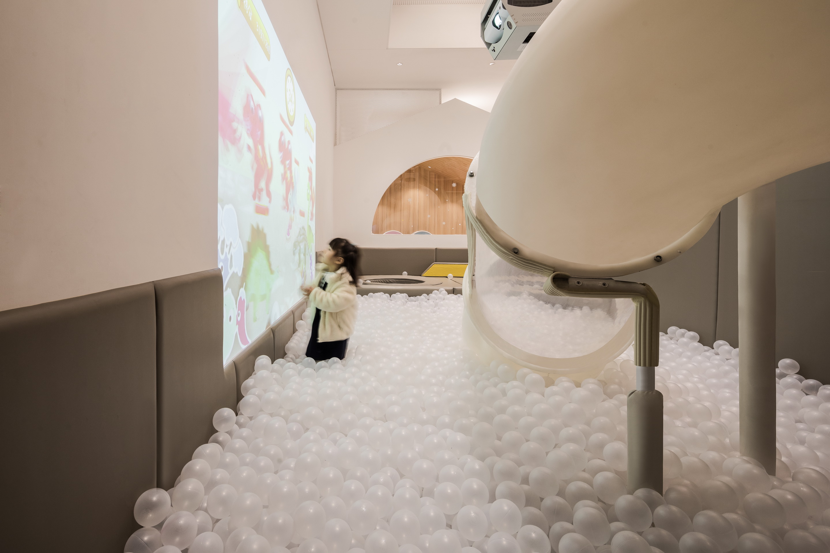 古鲁奇的餐饮空间,古鲁奇维塔兰德亲子餐