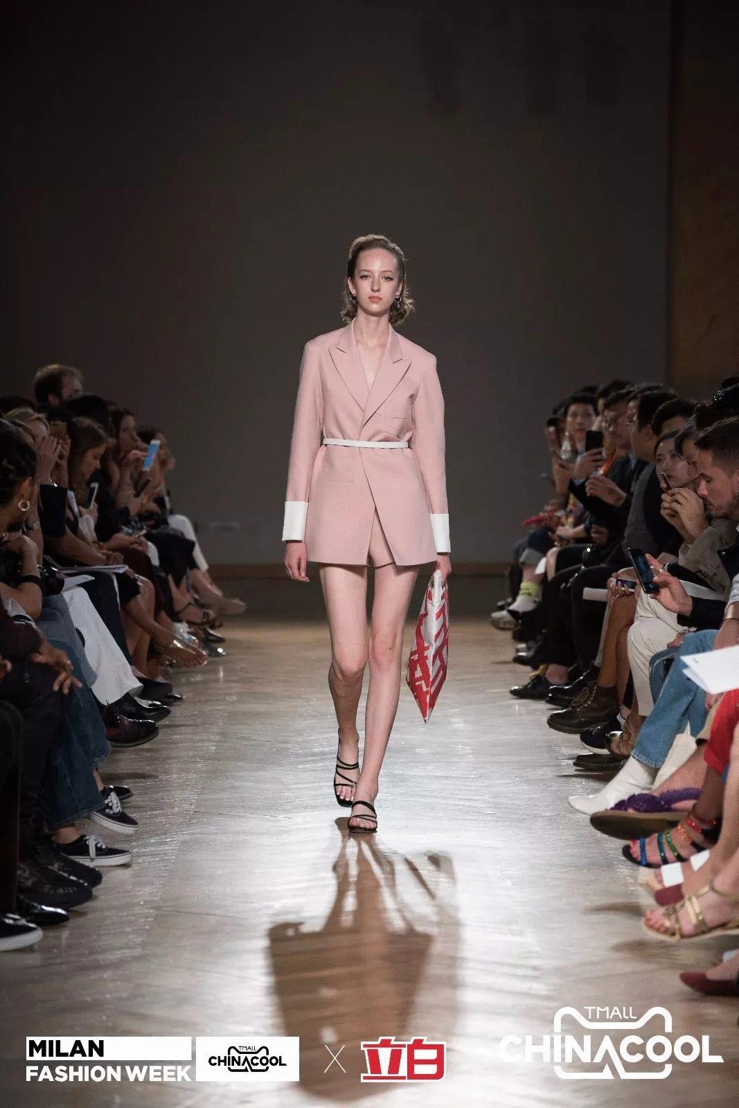 这些品牌推出的跨界潮服，掏空了我的钱包