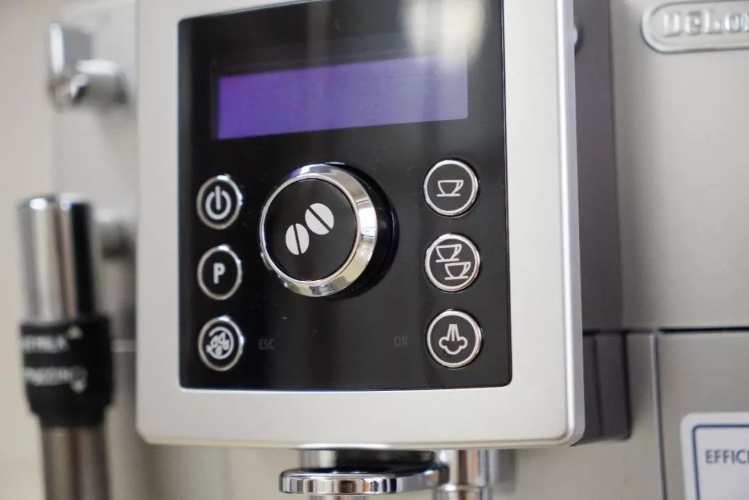 什么牌子的入门意式咖啡机好,德龙一键意式咖啡机推荐