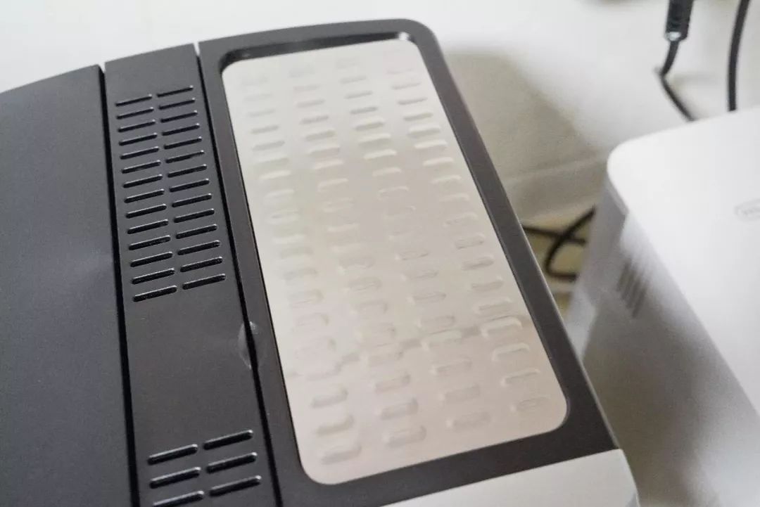 什么牌子的入门意式咖啡机好,德龙一键意式咖啡机推荐