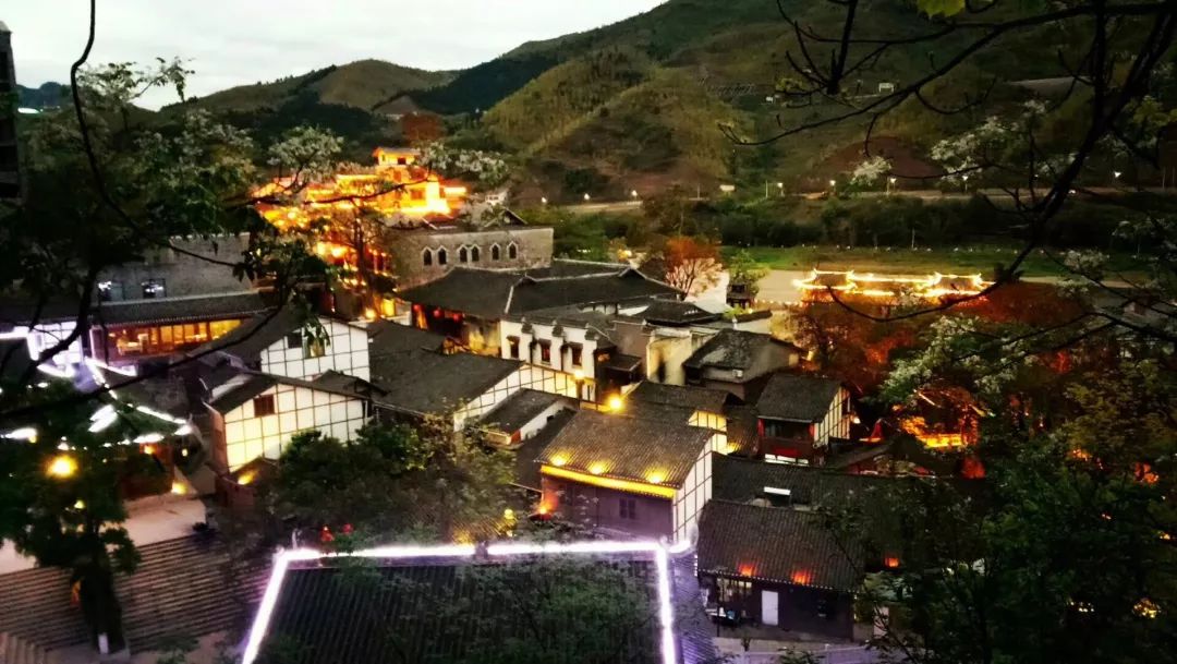 周末适合休闲的古镇古村,大山深处古村两天游