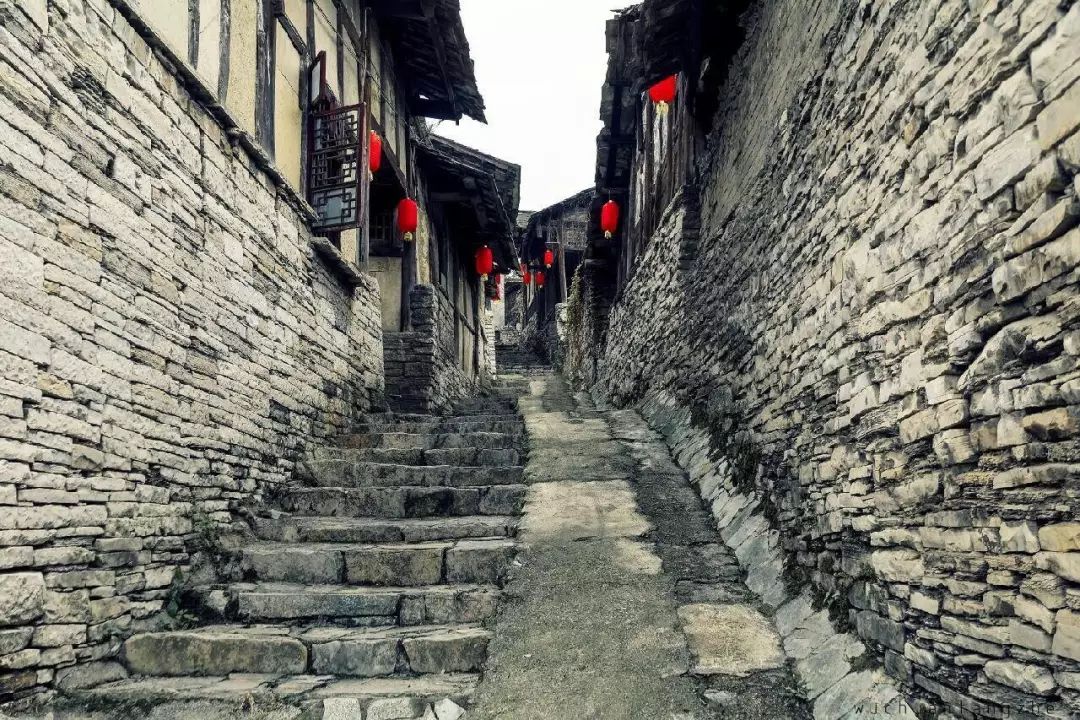 周末适合休闲的古镇古村,大山深处古村两天游
