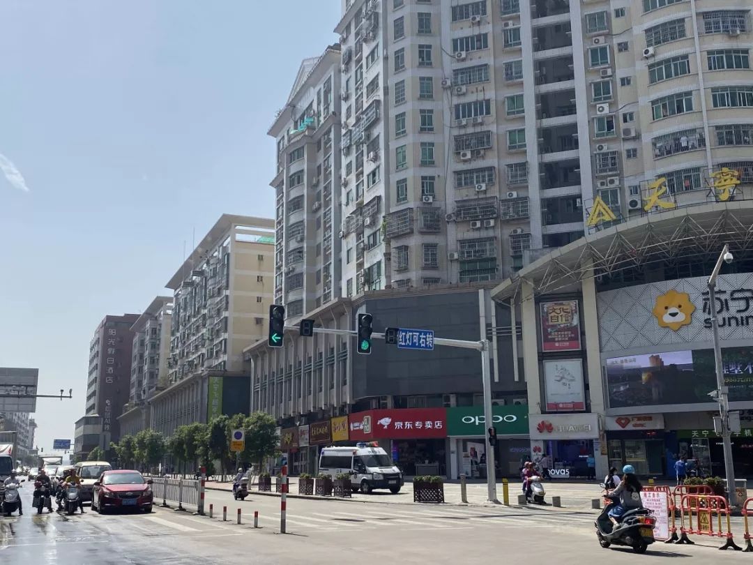 信号灯改动,信号灯右转直行顺序改了