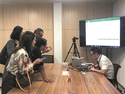 恶意干扰摇号购房或将被停摇一年余杭一房企摇号“重号”被通报批评!厉×栋涉嫌恶意干扰公证摇号公安已启动调查