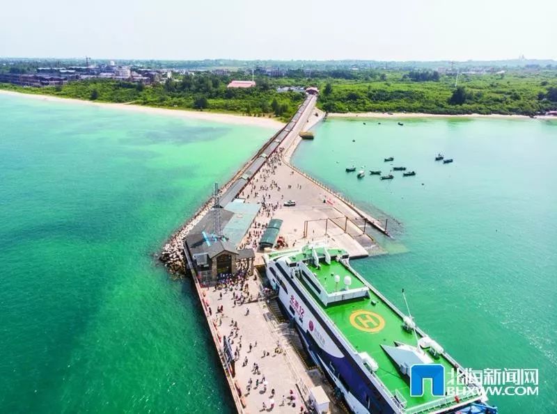 乘坐飞机的免费机票,坐飞机免费领机票