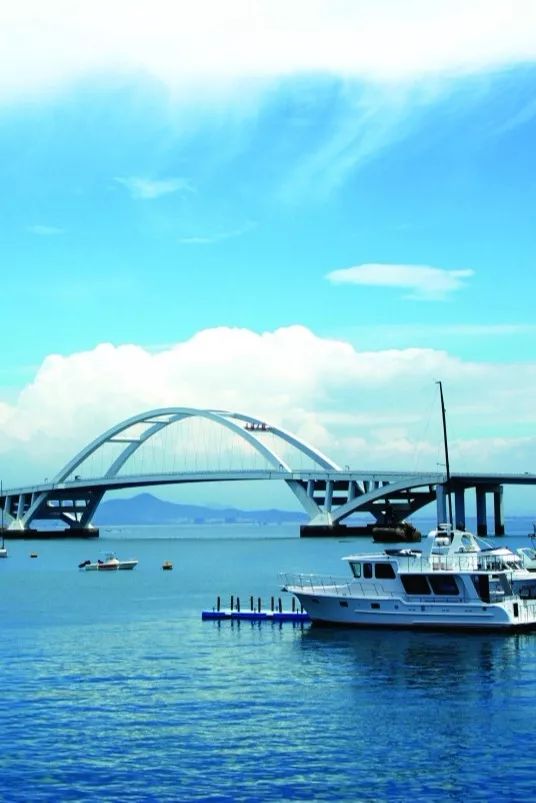 这是一场冰雪世界与海上花园的相遇,期待与你碰撞出不一样的火花~