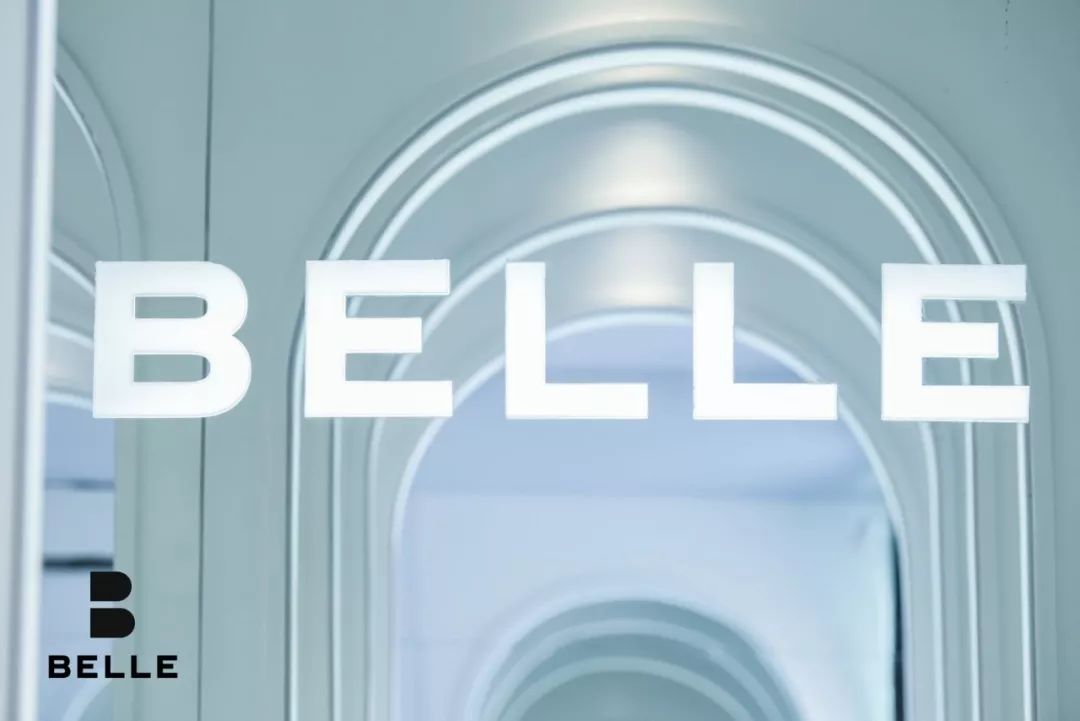 百丽bellelogo的变化,百丽belle褪色