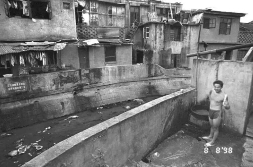 新闻背后的历史,新闻背后的故事全集