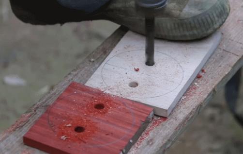 真·鲁班再世！61岁中国大爷造出2500年前鲁班凳，惊艳1000万外国网友：这还是我认识的中国功夫吗？