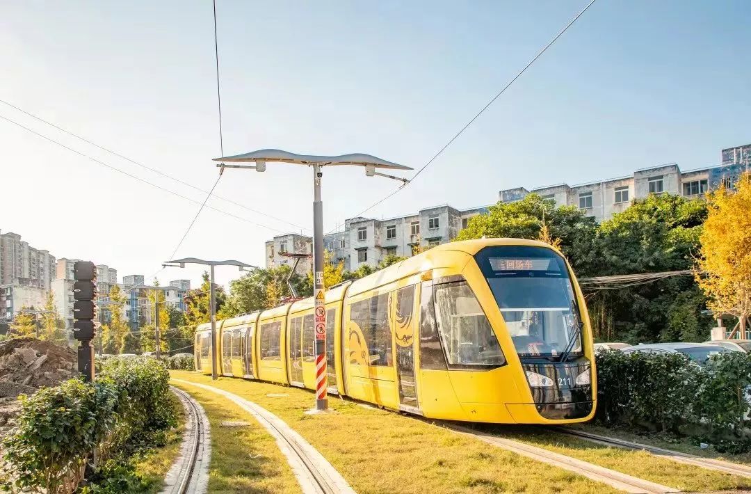 五月成都周边网红打卡地一日游,成都五月周末打卡推荐