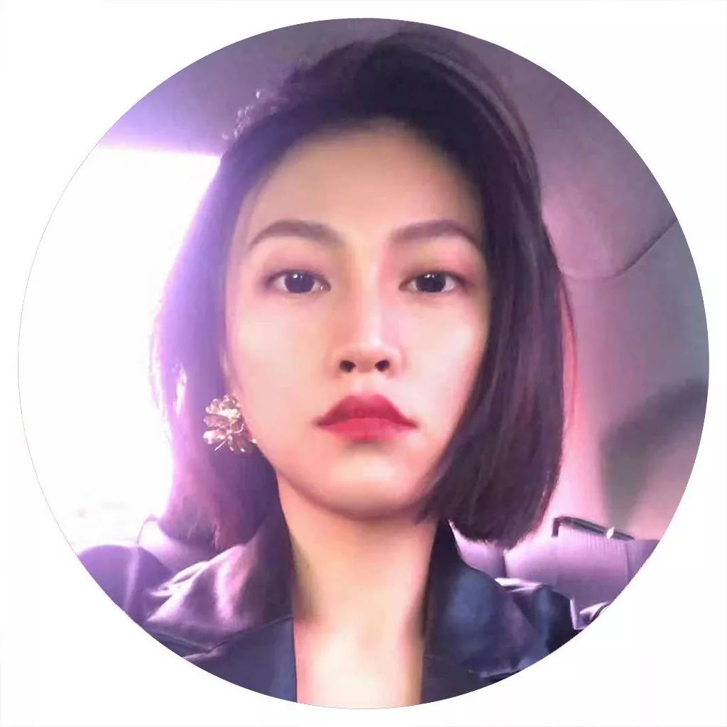 表面光鲜亮丽的时装编辑们,背地里竟然都在买这些?