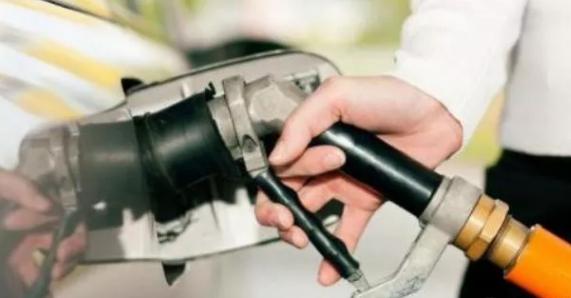 一升汽油等于多少公斤计算公式,30公斤汽油相当于多少升汽油