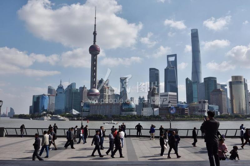 上海外滩白天景色最新,上海七月外滩天气情况