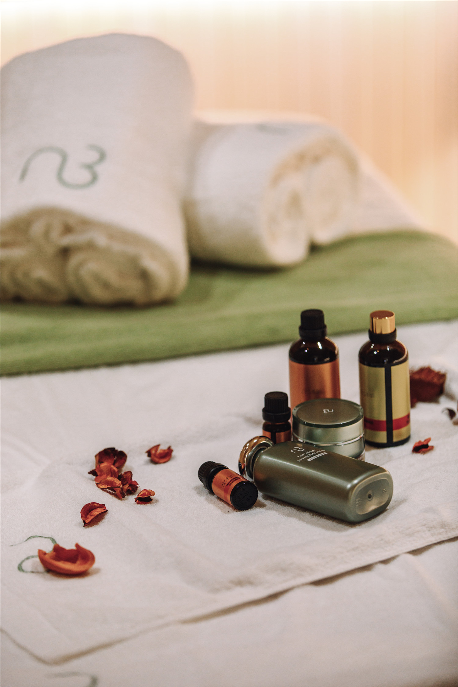 澶氭５璁捐,鑷劧缇庣編瀹归櫌璁捐