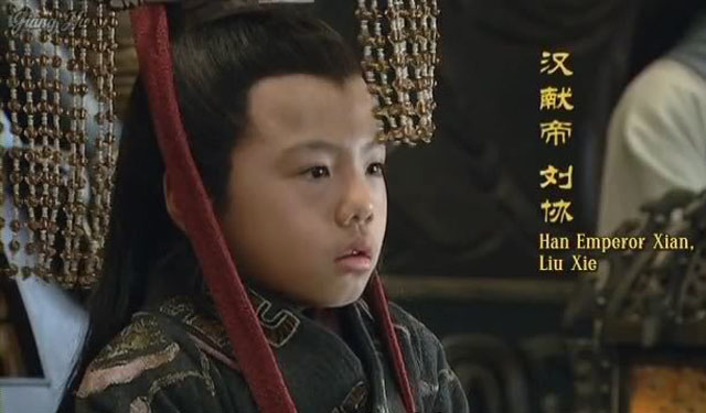 曹操也好袁绍也罢，都只是这群人的傀儡