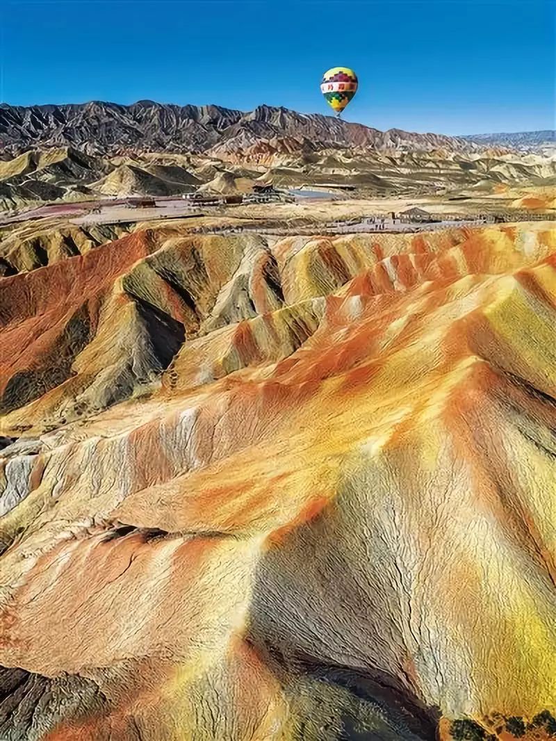 七彩丹霞门票深度游有免票么,七彩丹霞旅游年卡景点