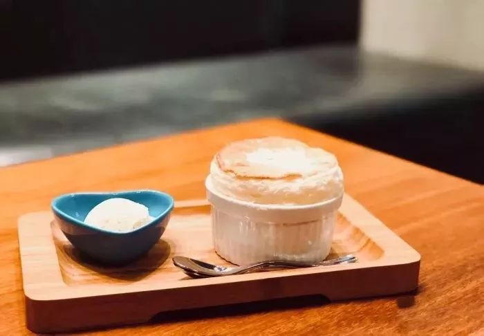 品味上海老字号美食,上海十大经典老字号美食